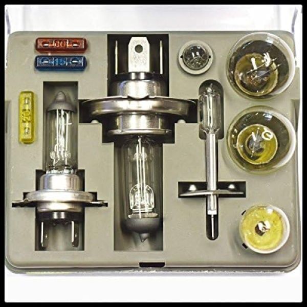Sakura Emergency Bulb Kit - Fits Most Vehicles - 7 Bulbs 3 Fuses - Image 2